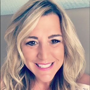 Meet your Posher, Joanie